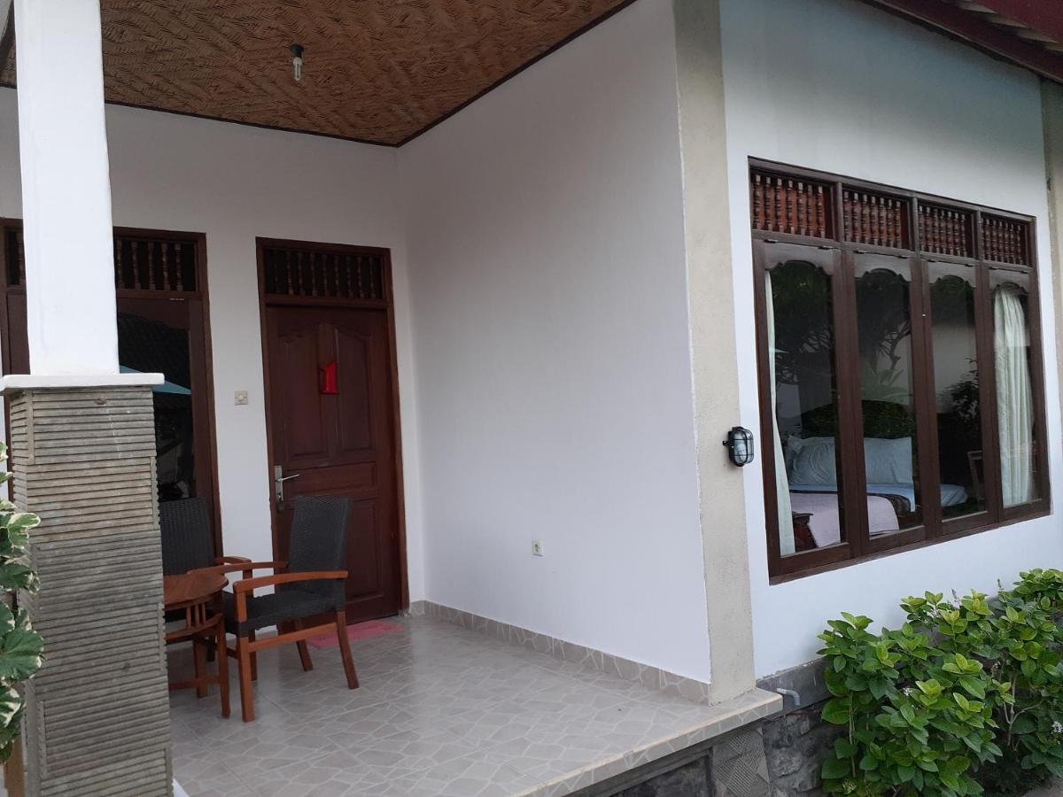 Double One Villas Amed II Экстерьер фото